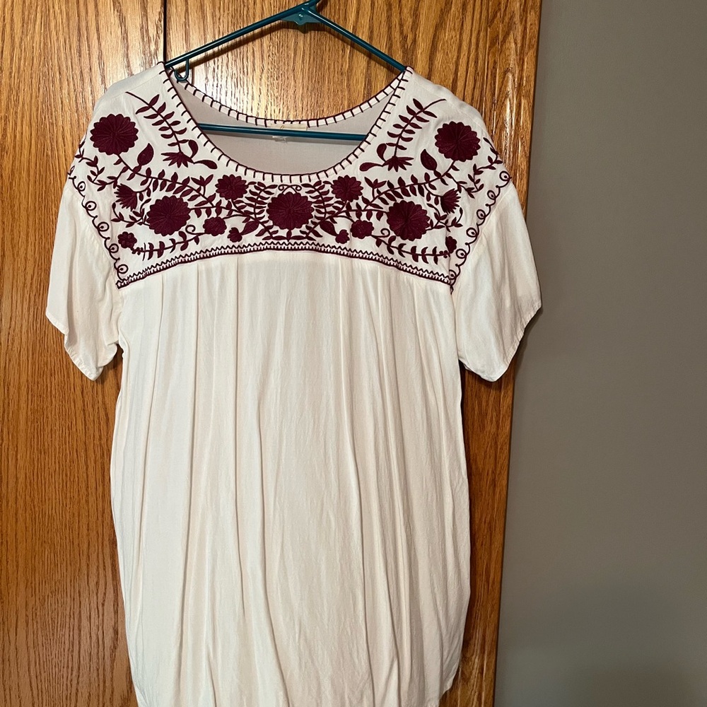 Embroidered White and Burgundy Women's Top
